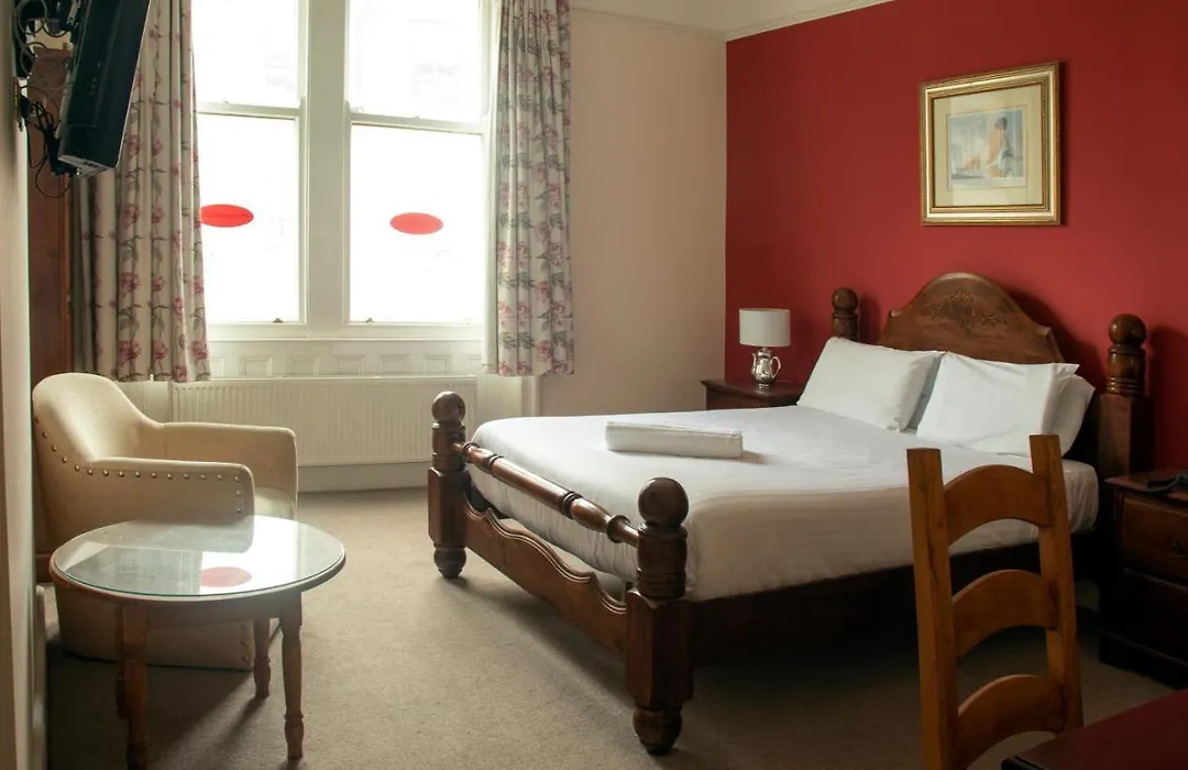 The Shakespeare Deluxe Hotel And Caribbean Restaurant Halifax-1