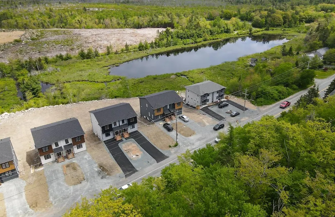 Glamorous New Townhouse - Business And Vacation Travel-1