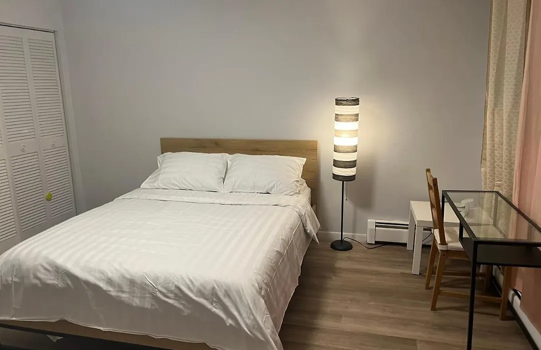 Cozy Private Home Single Rooms-1